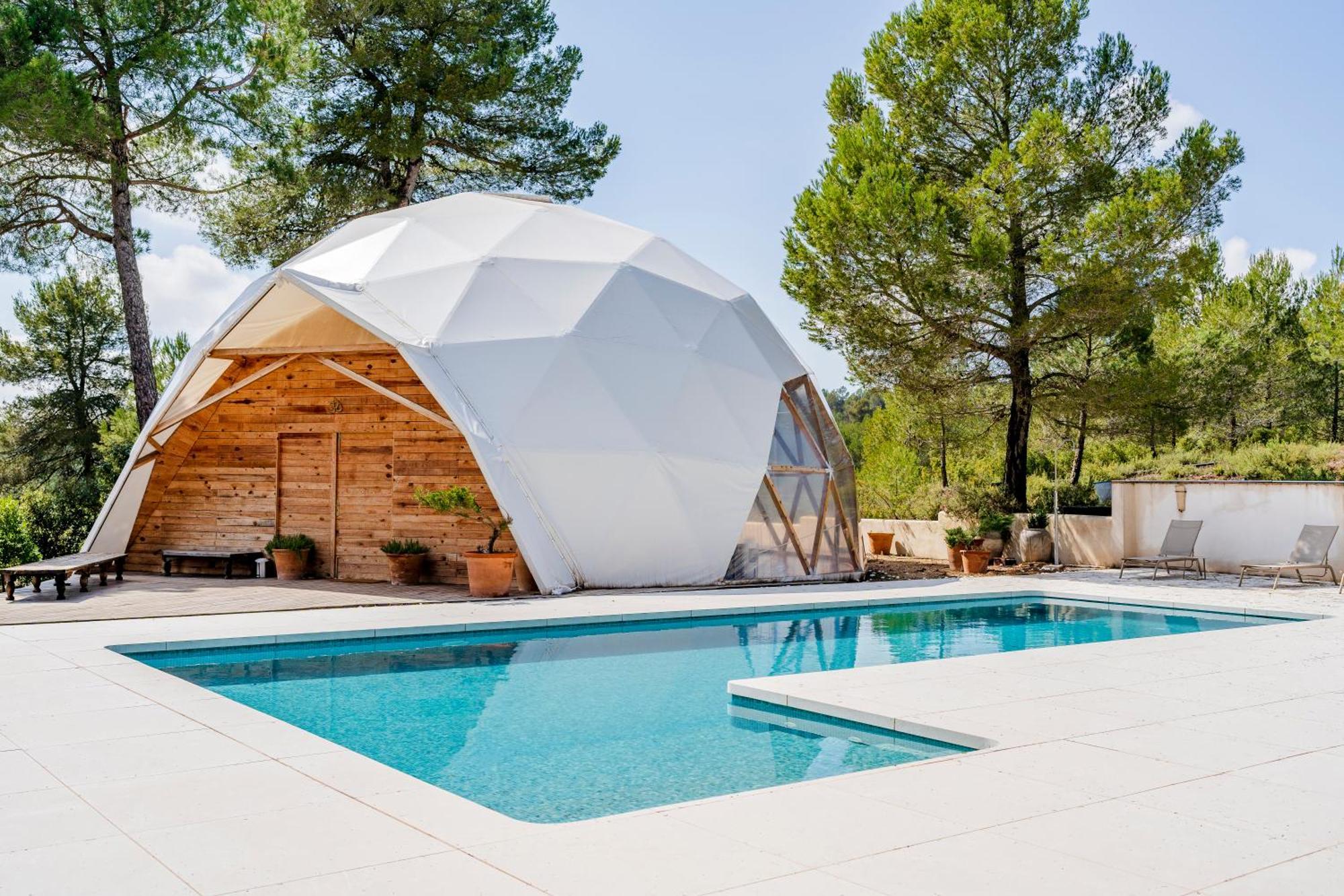 Готель Masqi, The Energy House Баньєрес-де-Маріола Екстер'єр фото